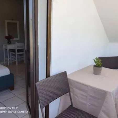 Iason Studio 2 Apartman *