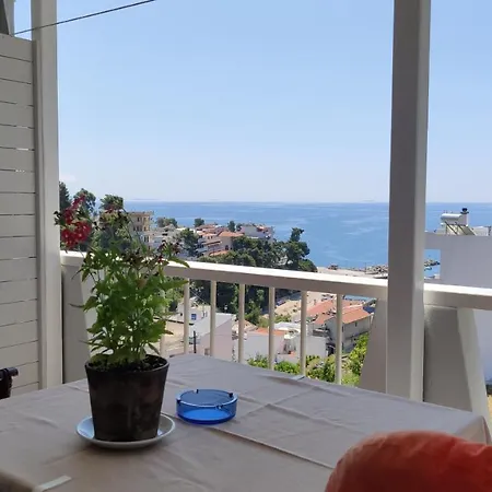 Iason Studio 2 Apartman Patitíri